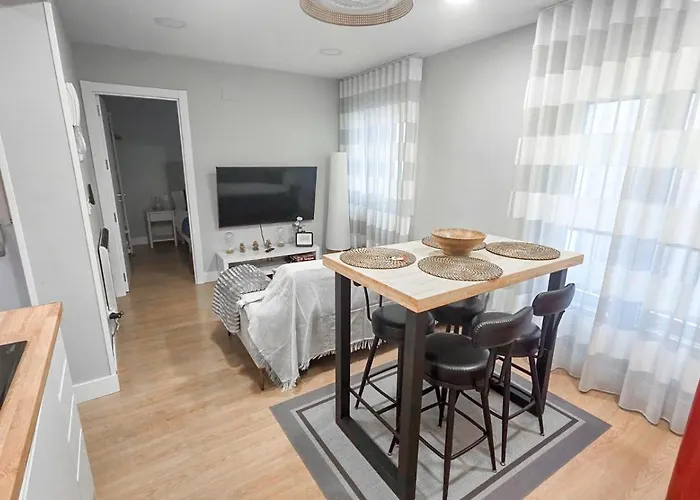 Tu Refugio En El Centro Historico De 아파트 카스트로우르디알레스